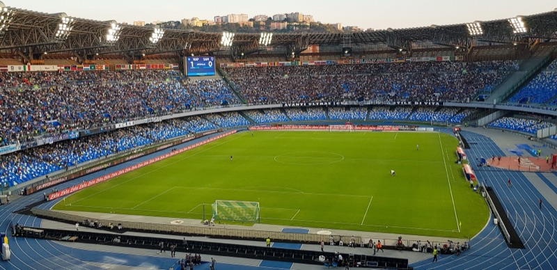 ورزشگاه دیگو آرمانده مارادونا خانه باشگاه ناپولی در ایتالیا